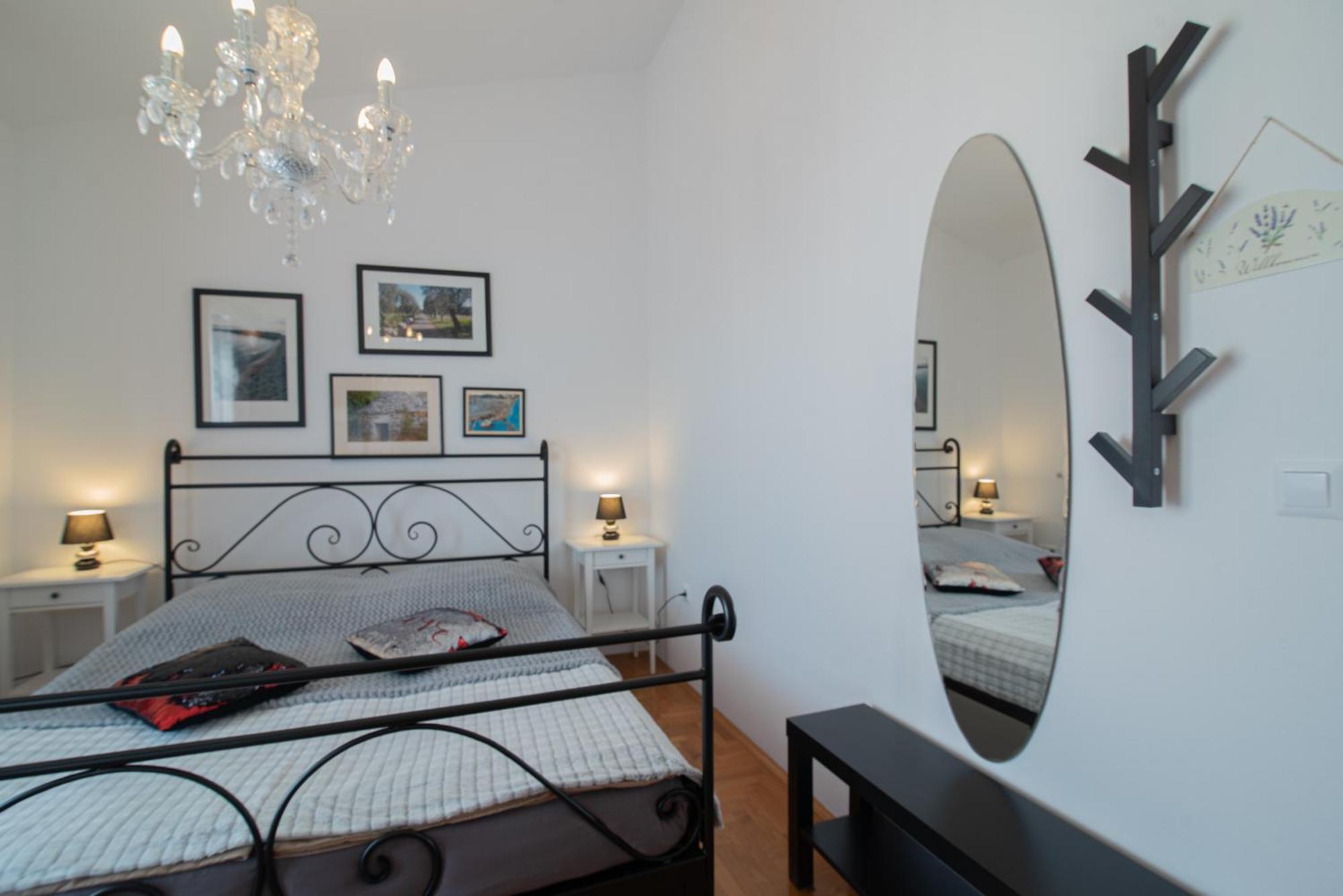 Hotel Villa Vera 2 Fažana Buitenkant foto