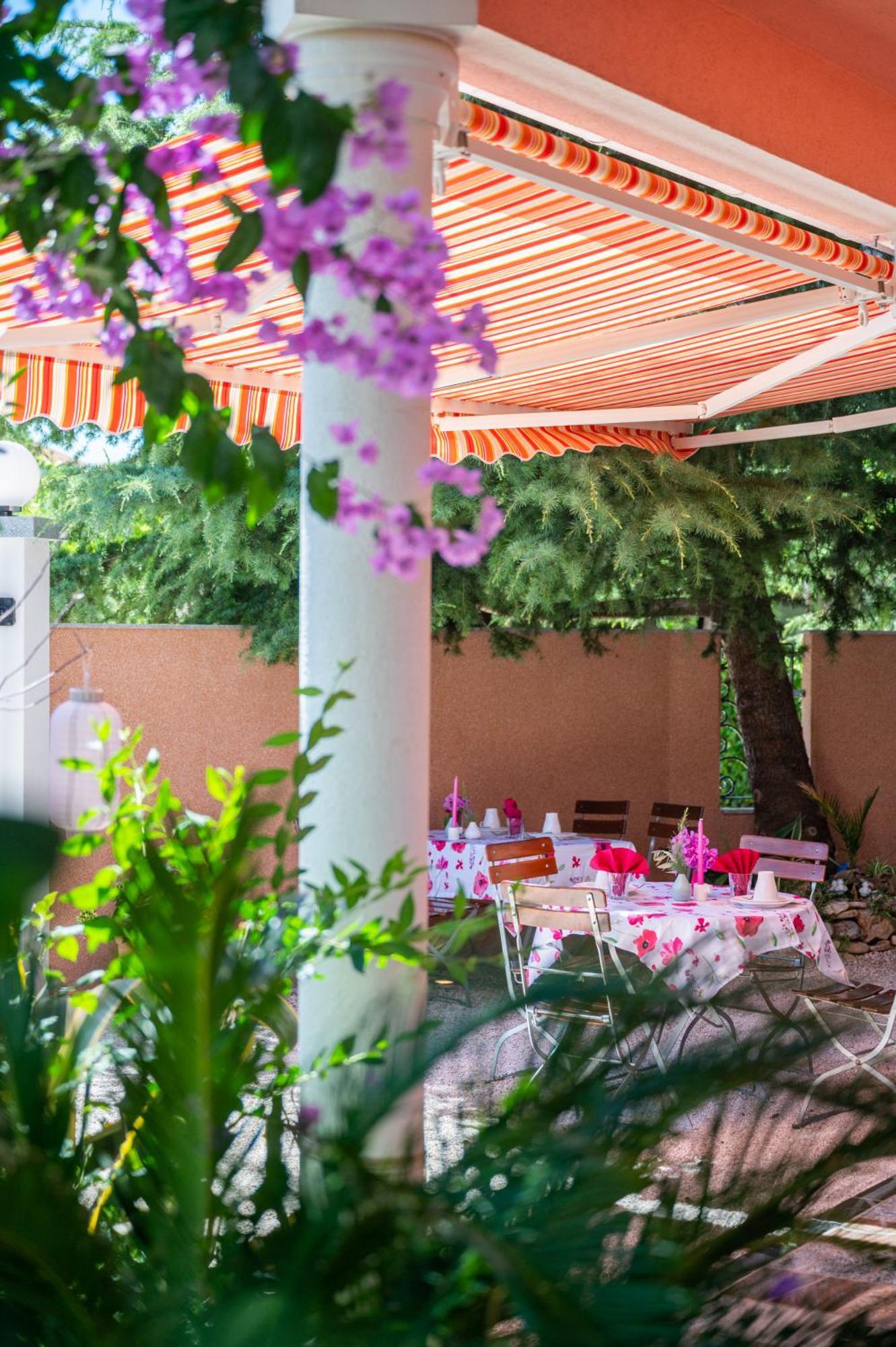 Hotel Villa Vera 2 Fažana Buitenkant foto
