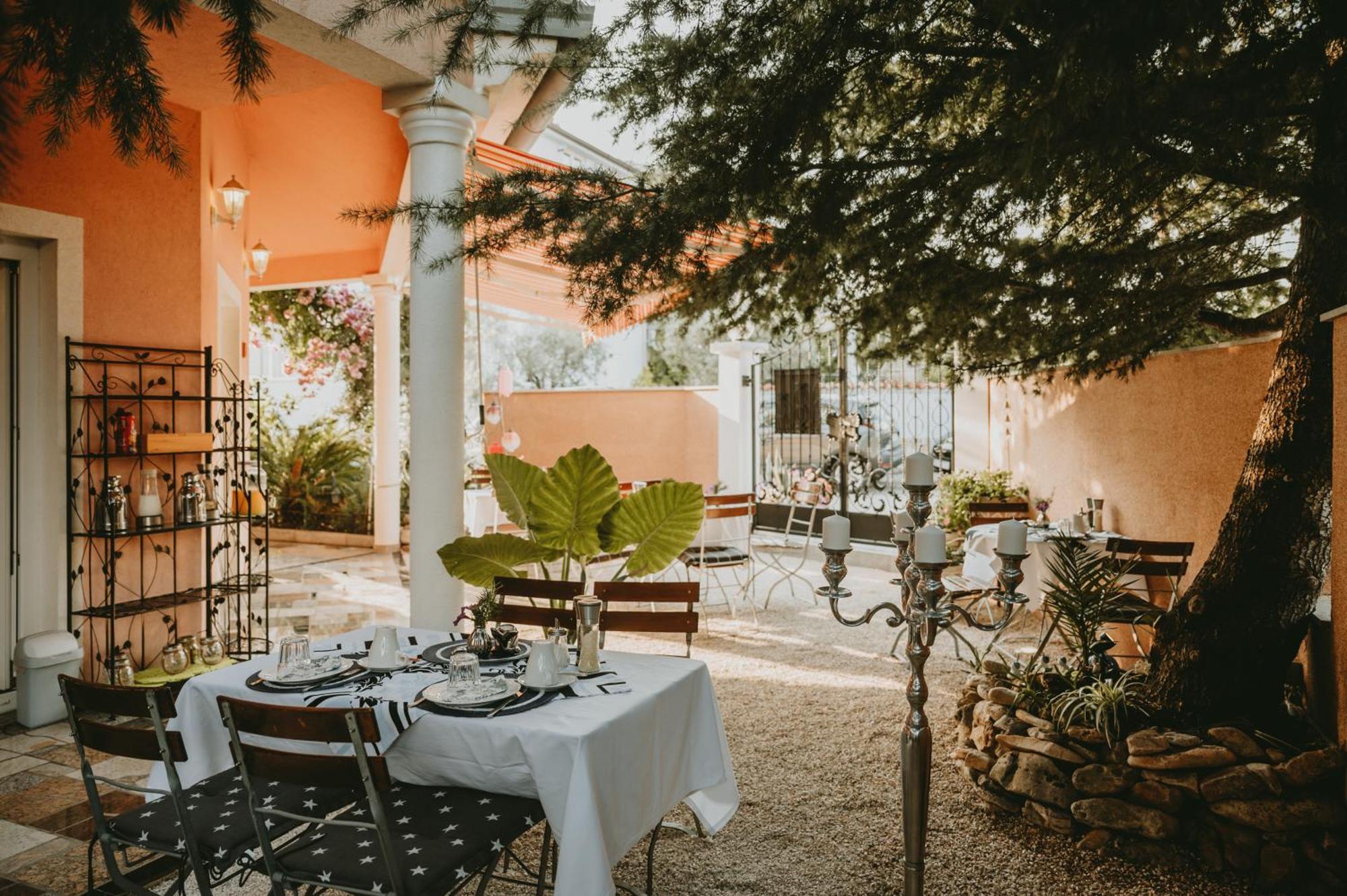 Hotel Villa Vera 2 Fažana Buitenkant foto