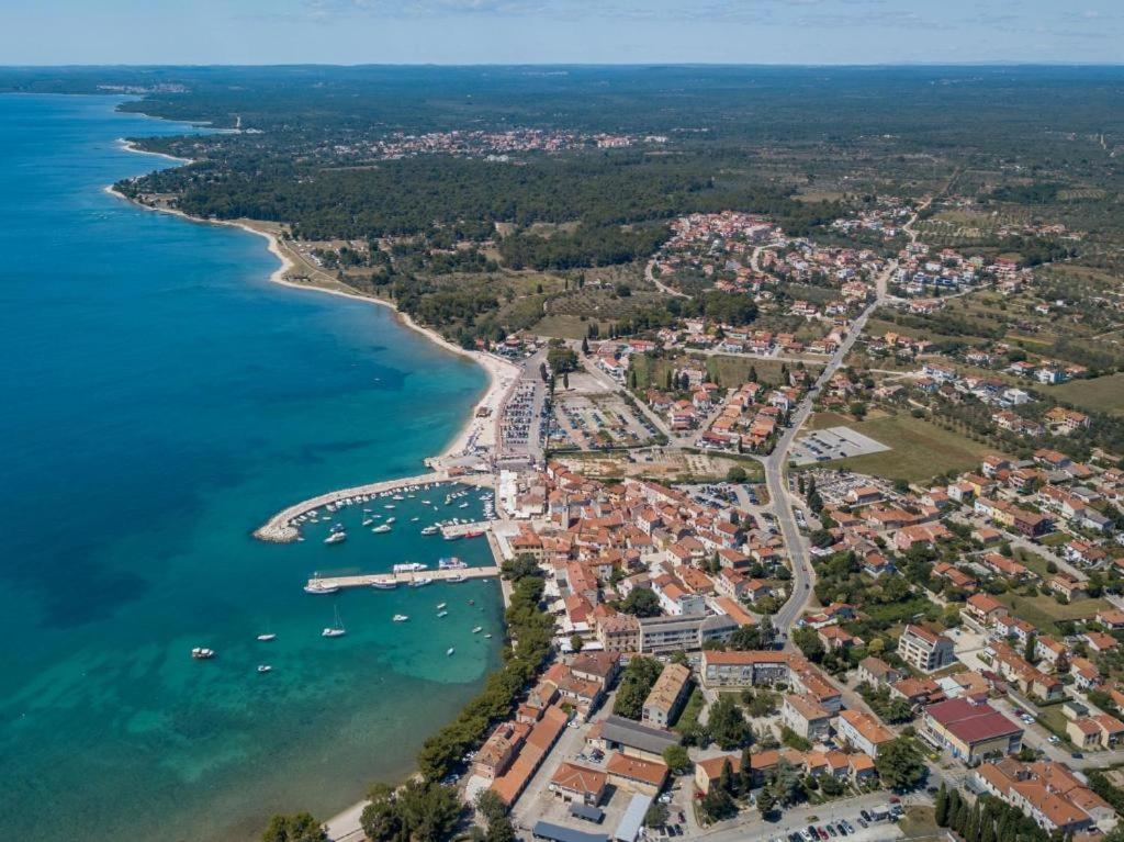 Hotel Villa Vera 2 Fažana Buitenkant foto